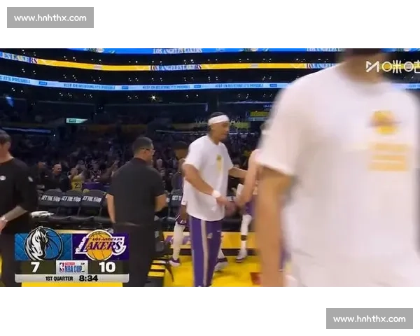 独行侠对决湖人关键之战群星碰撞季后赛风向标胜负悬念拉满夜焦点